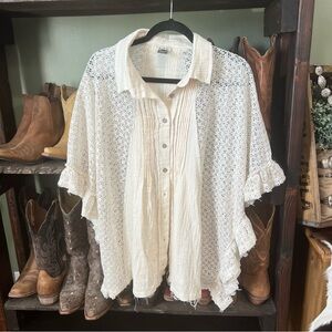 POL oversized button up top